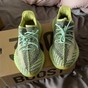 Worn only one time YEEZY 350 V2 yeezreel